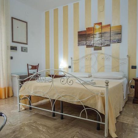 B&B Le Terrazze Mola di Bari Bagian luar foto
