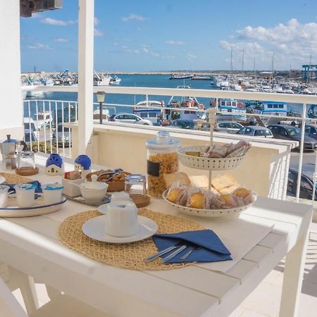 B&B Le Terrazze Mola di Bari Bagian luar foto